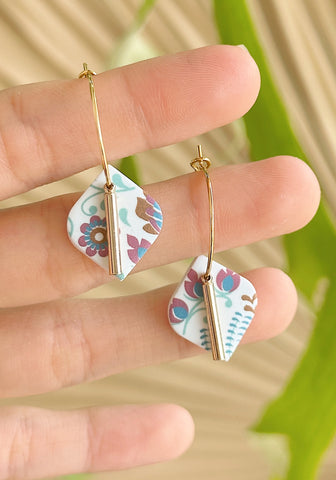 Retro Whisper Blooms - Pointed Leaf Hoops with Gold Bar (Pastel)