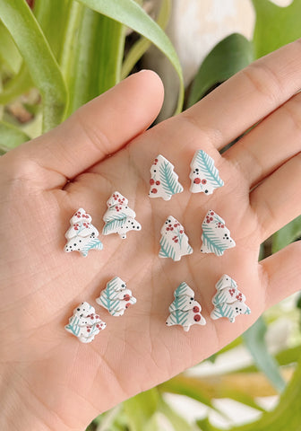 Christmas Pine Leaves - Studs