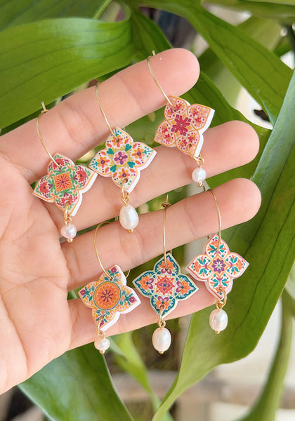 Arabesque Four Petals Tiles (Hoops)