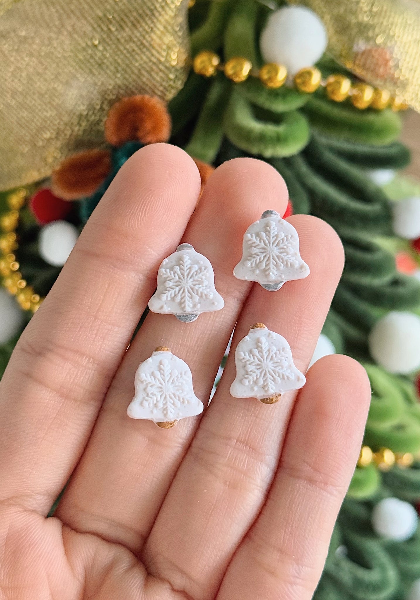 Snowflakes Bells - Studs