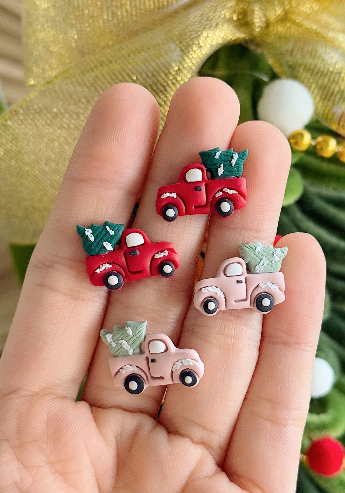 Christmas Truck with Trees - Studs