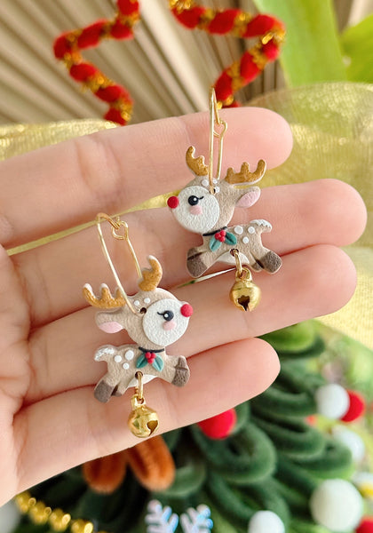 Reindeer with Jingle Bells (Hoops)